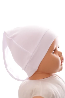 Шапка с узелком интерлок Babykroha белая