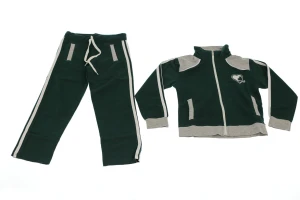 kostyum-sportivniy-4