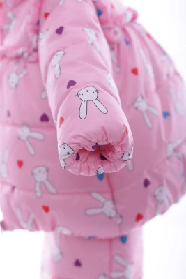 Комбинезон для девочки на холлофайбере Babykroha с принтом зайчиков Малыш розовый