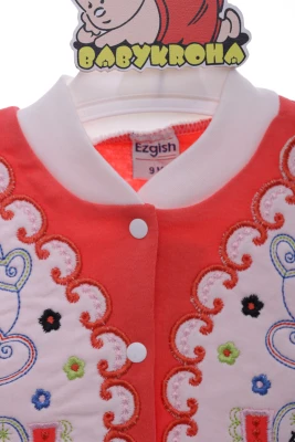 Человечек с длинным рукавом для девочки красный Ezgish Baby с сердечком